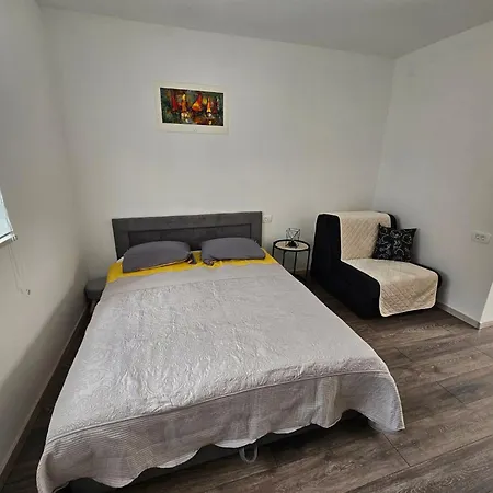 Studio-apartment Fuer 2 Personen Mit Terrasse By Interhome * Novi Vinodolski